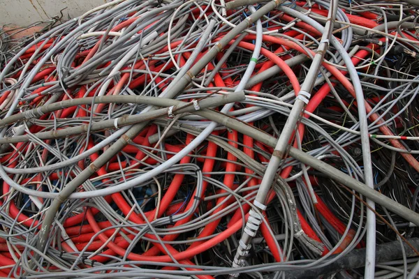 Scrapped electrical cables in electrical discharge — Stock Photo, Image