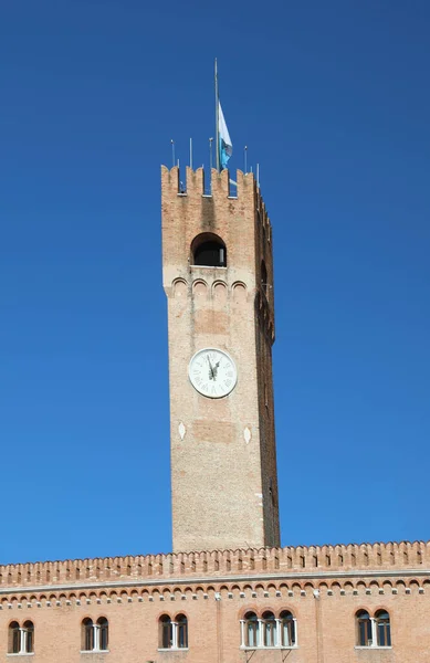 Gamla Civictower Med Stor Klocka Stora Torget Treviso City Italien — Stockfoto