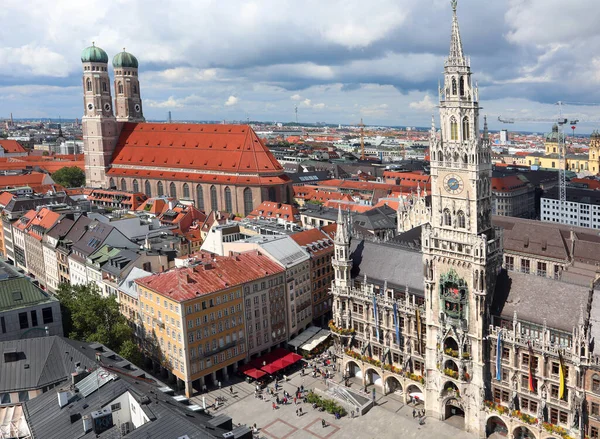 Bell Towers Cathedral Town Hall Gothic Style City Munich Germany — Stockfoto