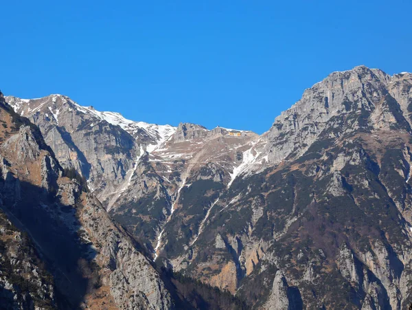 Montañas Llamadas Monte Pasubio Región Del Véneto Norte Italia Cabaña —  Fotos de Stock
