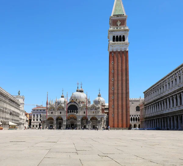 Nessuno Piazza San Marco Venezia Durante Isolamento Basilica Con Campanile — Foto Stock