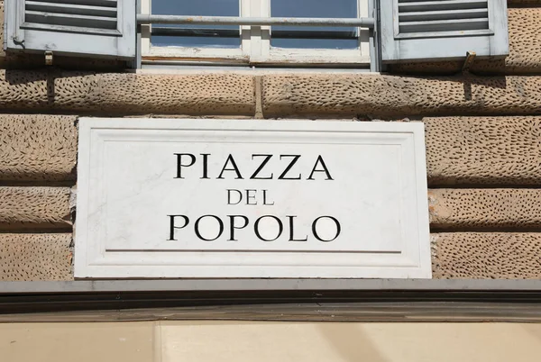 Large Written Piazza Del Popolo Means Square People Italian Language — Stock Photo, Image