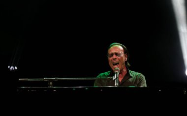 Vicenza, VI, İtalya - 8 Eylül 2021: Vendi ANTONELLO, İtalyan şarkıcı ve müzisyen.