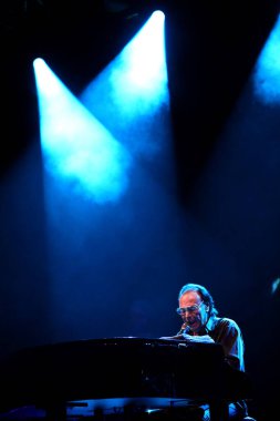 Vicenza, VI, İtalya - 8 Eylül 2021: Vendi ANTONELLO, İtalyan şarkıcı ve müzisyen.