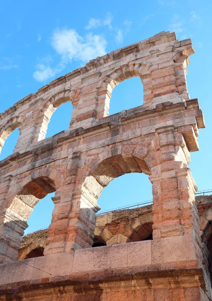 维罗纳市古罗马圆形剧场拱门的细节 称为Arena — 图库照片