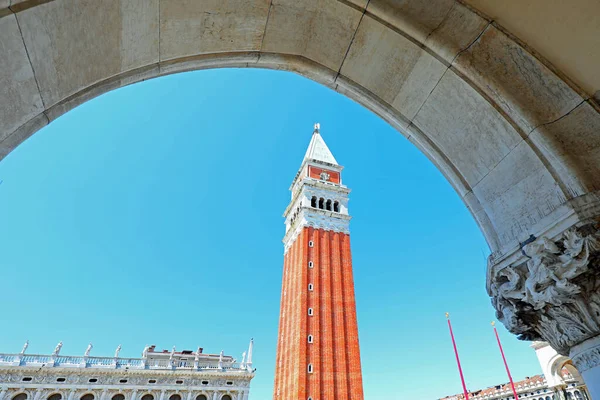 Torre Sino São Marcos Ilha Veneza Itália Estrutura Arquitetônica Arco — Fotografia de Stock