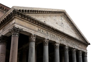 Roma, RM, İtalya - 16 Ağustos 2020: Pantheon adlı Roma Tapınağı cephesi ve Lucio Konsolosu Marco Agrippa 'nın oğlu anlamına gelen Latince Roma metni