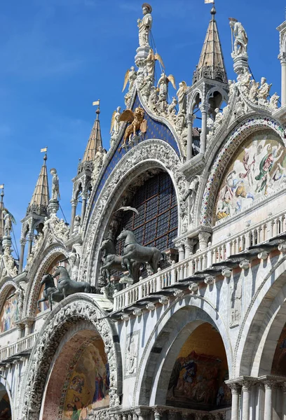 Venedig Italien Juli 2020 Vier Pferde Der Fassade Der Markusbasilika — Stockfoto