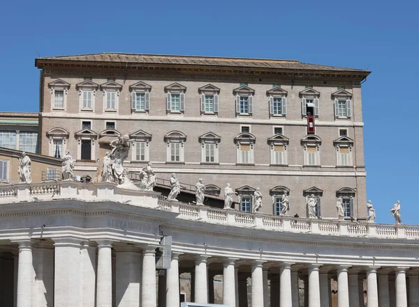 Cidade Vaticano Vaticano Agosto 2020 Palácio Apostólico Papa Olhando Pela — Fotografia de Stock