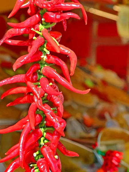 Red Chillies Sale Outdoor Market Stall — Fotografia de Stock