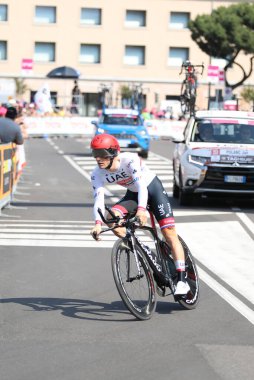 Verona, VR, İtalya - 2 Haziran 2019: Tur 'da BAE Timi' nden bisikletçi JAN POLANC ayrıca Giro d 'Italia olarak da bilinir.