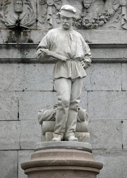 Statue Worker Mustache Schio Town Italy Vicenza Called Man Weaver — Photo