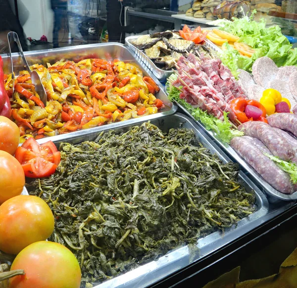 Trays Vegetables Meat Self Service Restaurant — Stock Photo, Image