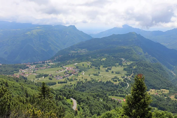 Aerial View Village Called Tonezza Middle Green Mountains Veneto Region — Stock Photo, Image
