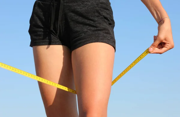 Young Girl Thigh While Measuring Circumference Tape Measure Short Black — Stockfoto