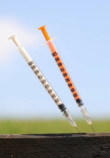 Two Infected Syringes Used Addicts Inject Drugs Needle Stuck Ground — ストック写真