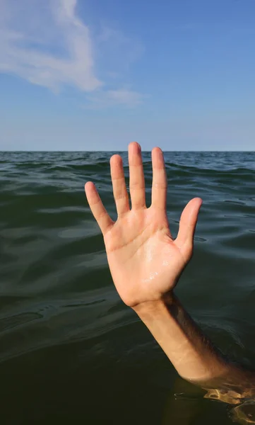 Hand Person Who Drowns Sea Day — Fotografia de Stock