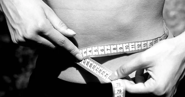 Skinny Girl Measuring Her Waist Black White Toned — Stockfoto