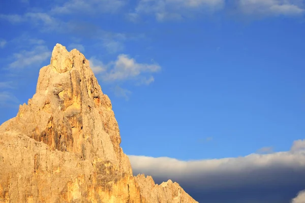 Peak Mountain Called Cimon Della Pala Northen Italy Orange Color — Foto Stock