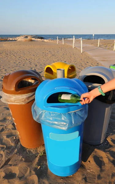 Waste Bin Separate Collection Beaches Hand Throws Away Bottle — Stock Fotó