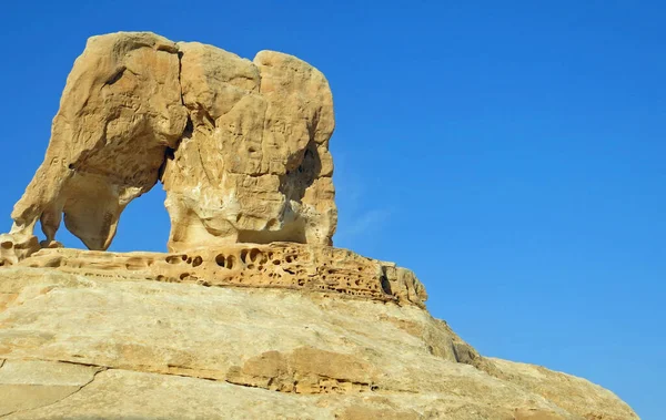 Ancient Rock Formation Middle Eastern Desert People — Stock fotografie