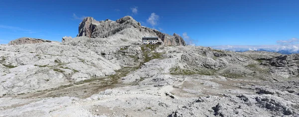 Panorama Montañas Dolomitas Los Alpes Norte Italia Refugio Alpino Llamado —  Fotos de Stock