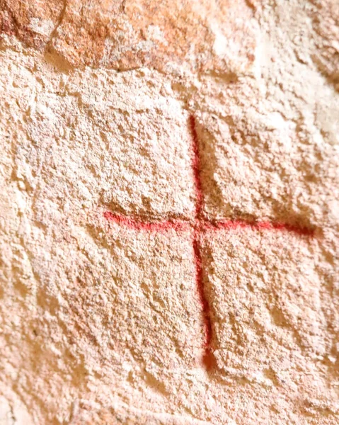 Kříž Vyrytý Zdi Starověkého Křesťanského Církevního Symbolu Křesťanství — Stock fotografie