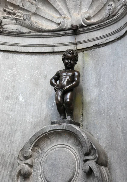 Bruxelles Belgio Agosto 2022 Fontana Manneken Pis Con Statua Del — Foto Stock