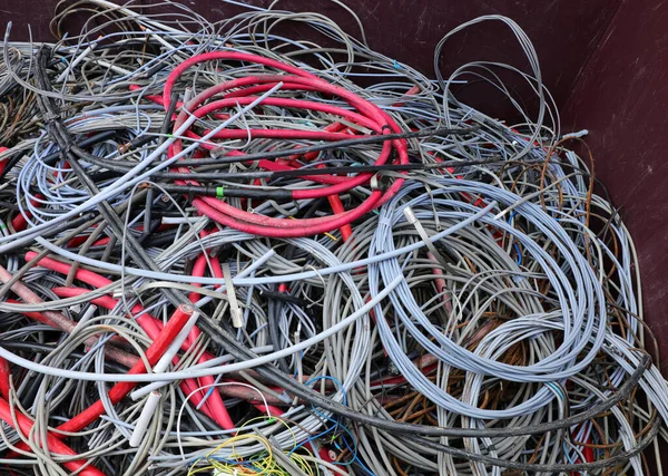 Cabos Elétricos Fazer Recipiente Para Recuperação Cobre Aterro Industrial — Fotografia de Stock