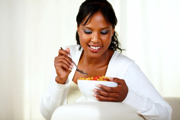 Young black woman having healthy breakfast Royalty Free Stock Photos