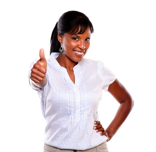 Jovem mulher positiva levantando o dedo — Fotografia de Stock