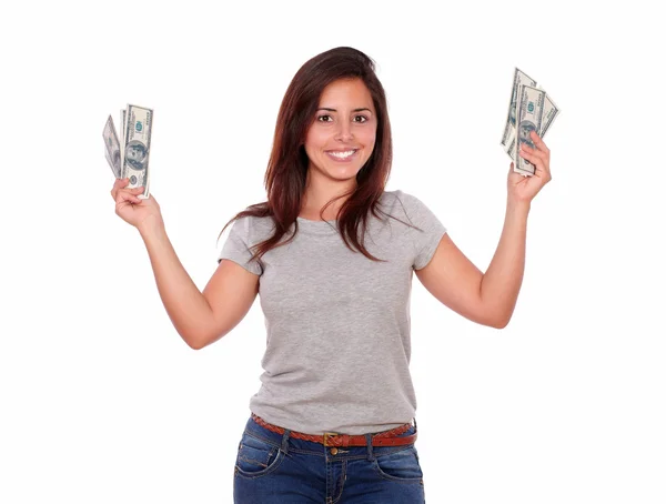 Uśmiechnięta młoda kobieta z pieniądze — Zdjęcie stockowe