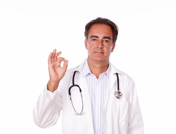 Hispanic doctor standing with ok sign — Stock Photo, Image
