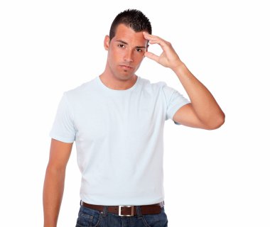 baş ağrısı ile yakışıklı genç