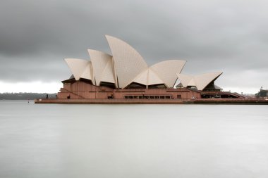 Opera & süt suyu