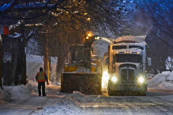 公共の敵ナンバー 1： 雪! — ストック写真