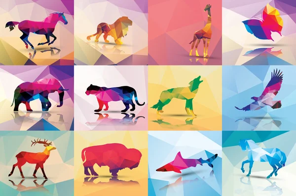 Raccolta di animali poligonali geometrici, cavallo, leone, farfalla, aquila, bufalo, squalo, lupo, giraffa, elefante, cervo, leopardo, disegno patter, illustrazione vettoriale — Vettoriale Stock