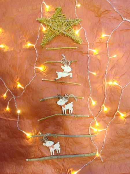 Kreatív Karácsonyfa Skandináv Stílus Természetes Anyagok Rénszarvas Felkészülés Karácsonyra Saját — Stock Fotó