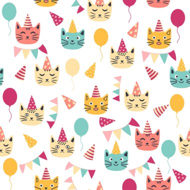 Kusursuz doğum günü kutlaması unsurları. Balonlar, hediyeler, bayrak, pasta, şapkalı şirin kedi. Doğum günü kartı şablonu. Renkli çelenk bayrakları, taç giymiş şirin bir kedi ve konfeti.