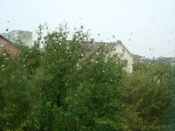 Dias Chuvosos Chuva Cai Superfície Janela Gotas Vidro — Fotografia de Stock