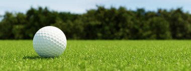 Yeşil arka planda çimlerin üzerinde golf topu. Fotokopi alanı olan reklam pankartları. Spor ve atletik konsept. 3B illüstrasyon oluşturma