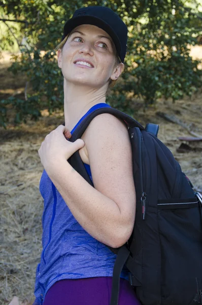 Woman Hiking — Stock Photo, Image