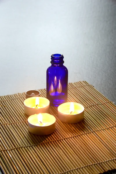 Velas de spa y ungüento — Foto de Stock