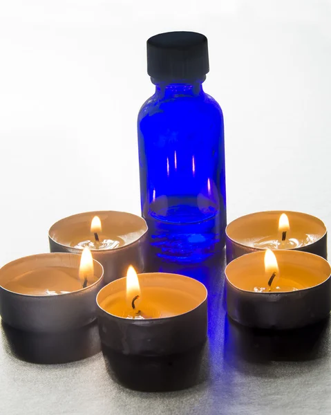 Wellness-Kerzen und Salbe — Stockfoto