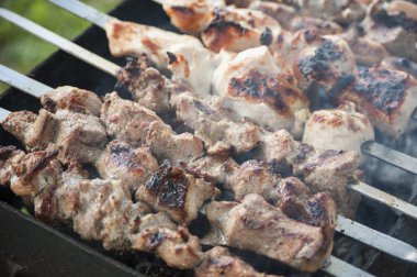 Yangın taze kebap