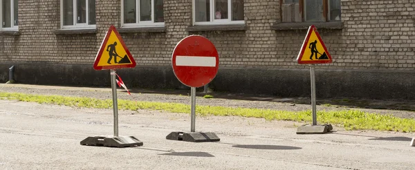 Road closed sign — Stock Photo, Image