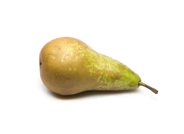 Gula päron isolerad på vit — Stockfoto