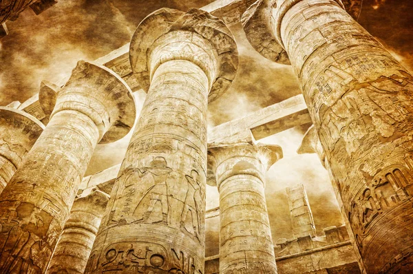 Grande salle Hypostyle aux temples de Karnak — Photo