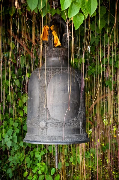 Ayrıntı çan altın Dağı (wat sutep), bangkok — Stok fotoğraf