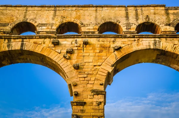 Detail of Pont du Gard aquaduct bridge pillars — Stock Photo, Image